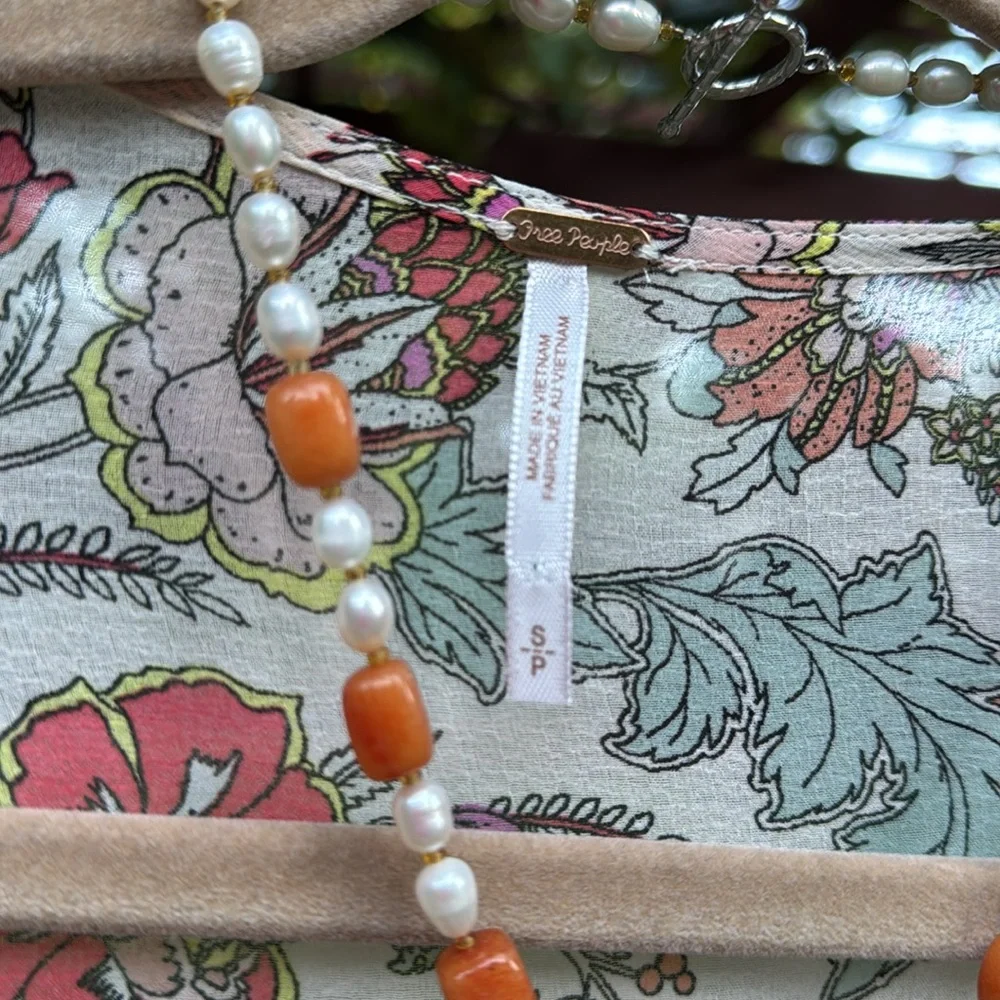 ☮️ Free People; BEAUTIFUL & Romantic “Earthfolk” Floral Maxi Dress in Sz. Small! - Picture 11 of 16